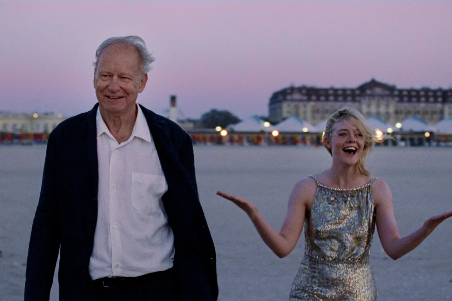 Stellan Skarsgård and Elle Fanning in 'Sentimental Value' 