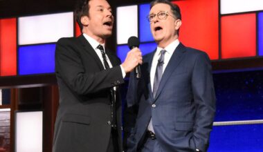  Jimmy Fallon serenades 'Late Show' host with 'Stephen's Way'