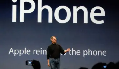 The iPhone almost never existed and it took one annoying Microsoft engineer at a dinner party to make Steve Jobs will it into being