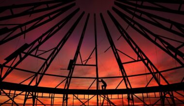 Santa Rosa architect rebuilding Round Barn seeks public's help to finish the project