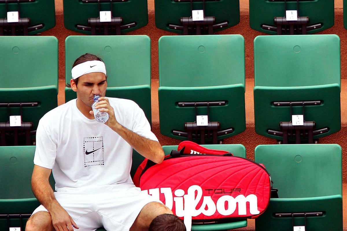 Tennis players and coaches have one of sports’ most complex relationships. Some go alone