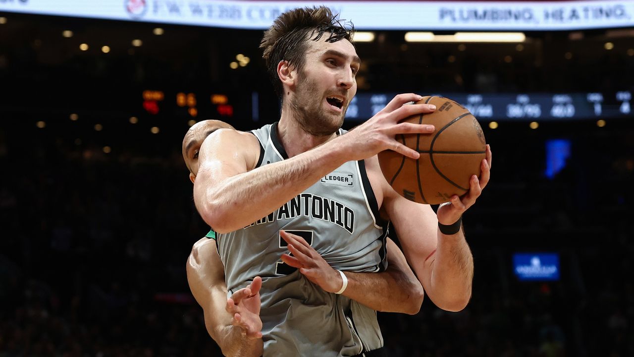 Luke Kornet Has Something to Say