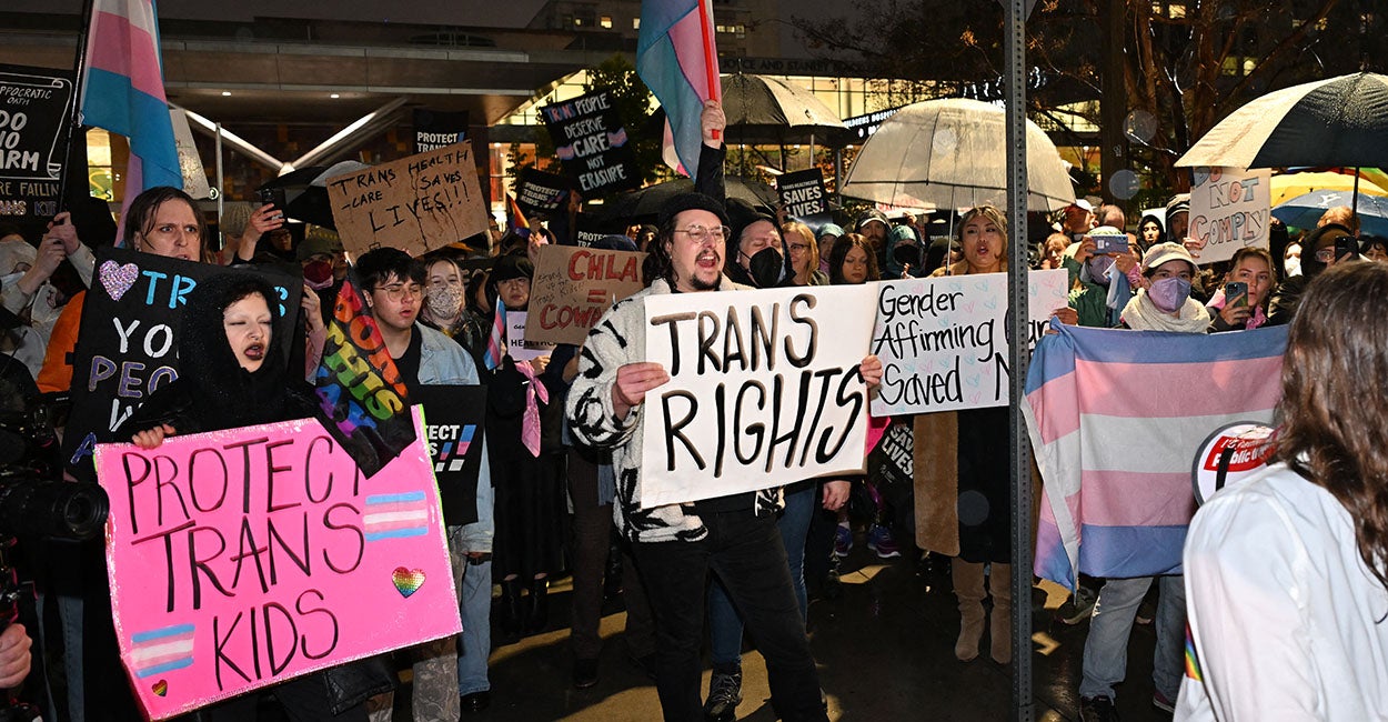 Pharmacies Offer Transgender Hormones Online: Watchdog