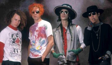 Jane&rsquo;s Addiction posing for a photograph in the late 1980s