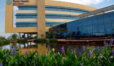 Texas Health Resources CEO retiring, after four decades with the hospital system
