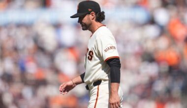 Giants match franchise mark at 20 straight innings without a run to start season, then finally score