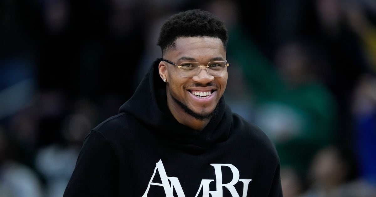 Milwaukee Bucks superstar Giannis Antetokounmpo (calf) set to return after 15-game absence