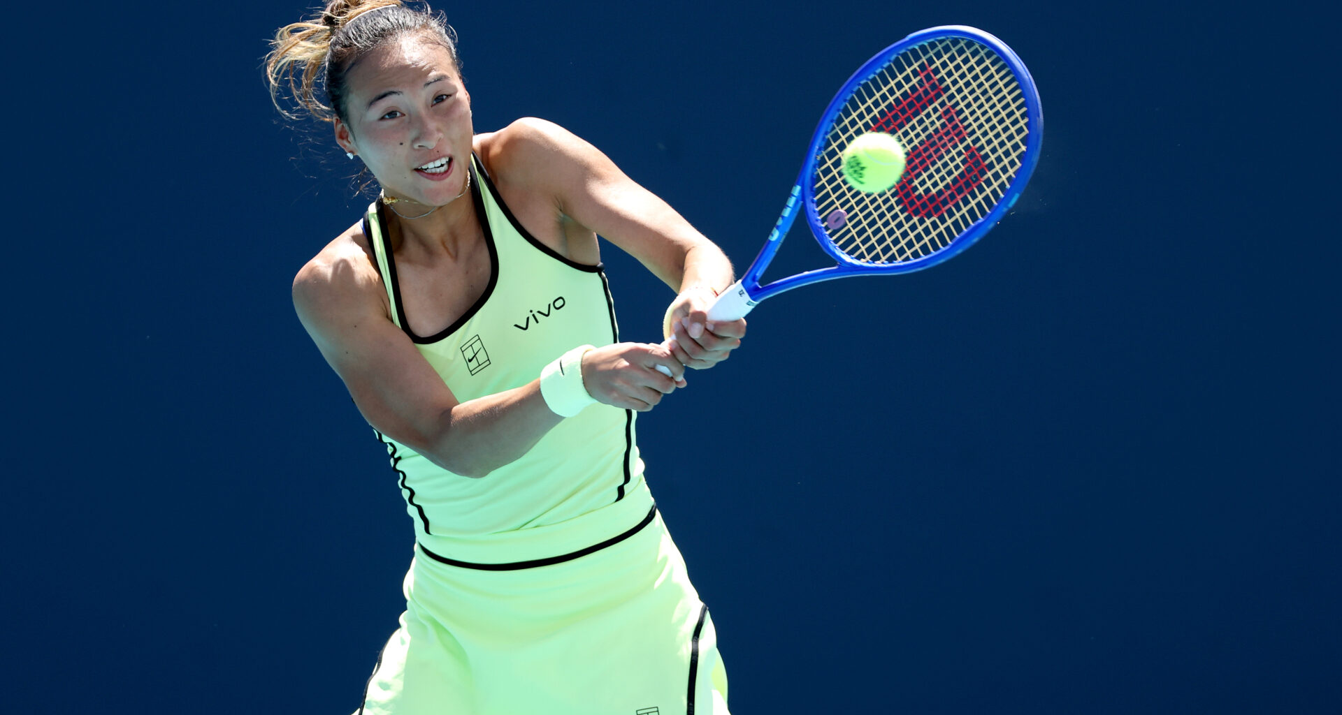 Zheng holds off former champ Stephens in Miami second round - WTA Tennis