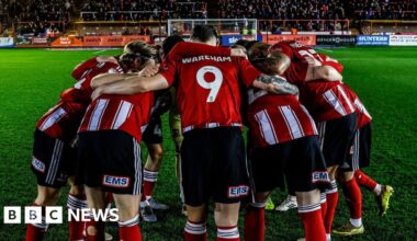 Fan attends wrong football stadium 366 miles away - BBC