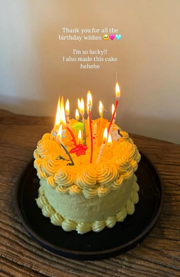 One of Atiana De La Hoya's birthday cakesCredit: Atiana De La Hoya/Instagram