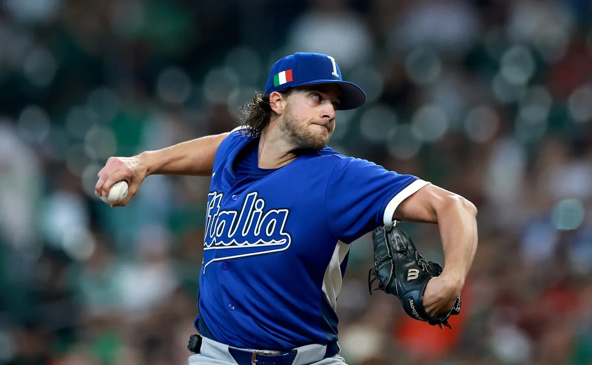 How many players born in the United States are playing for Italy in the 2026 WBC?