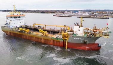 BREAKING NEWS: Boskalis wins 2026-2028 Aberdeen dredging deal