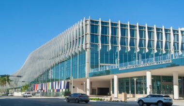 Miami Beach Convention Centre. Photo: Alexf/Wikimedia Commons
