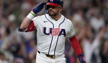 Kyle Schwarber hits two-run homer in World Baseball Classic, United States beats Britain 9-1