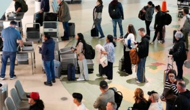Could your airport close if TSA screeners don’t show up to work? Here’s what experts say