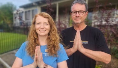 Doctor’s yoga retreat cuts stress, lowers blood pressure