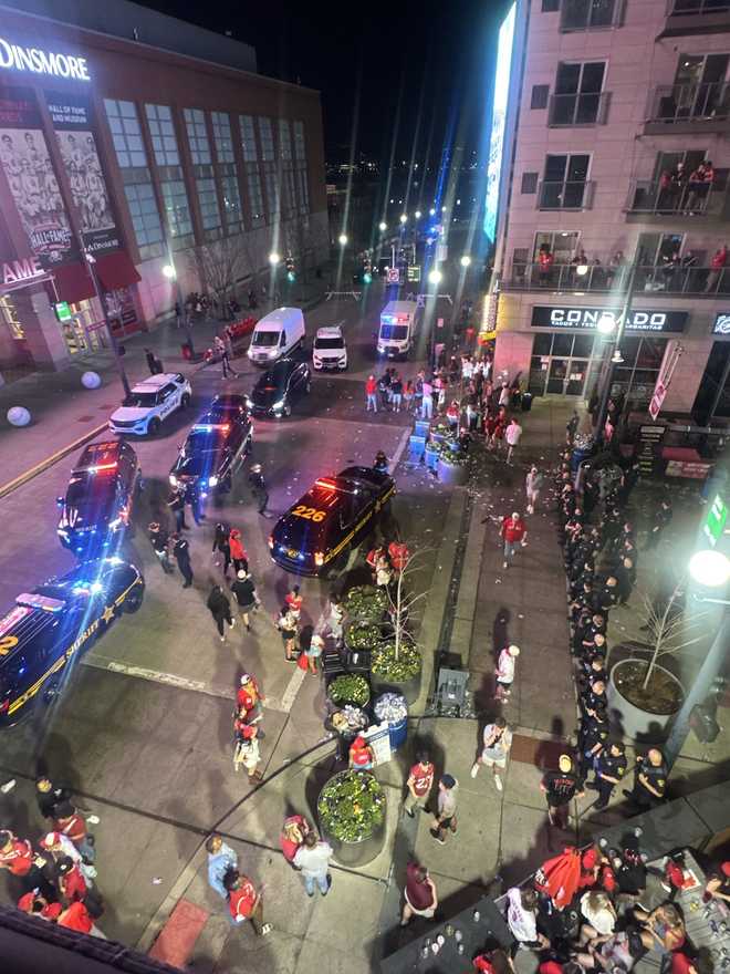 the banks opening day chaos the banks opening day chaos