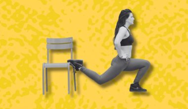 woman doing bulgarian split squats