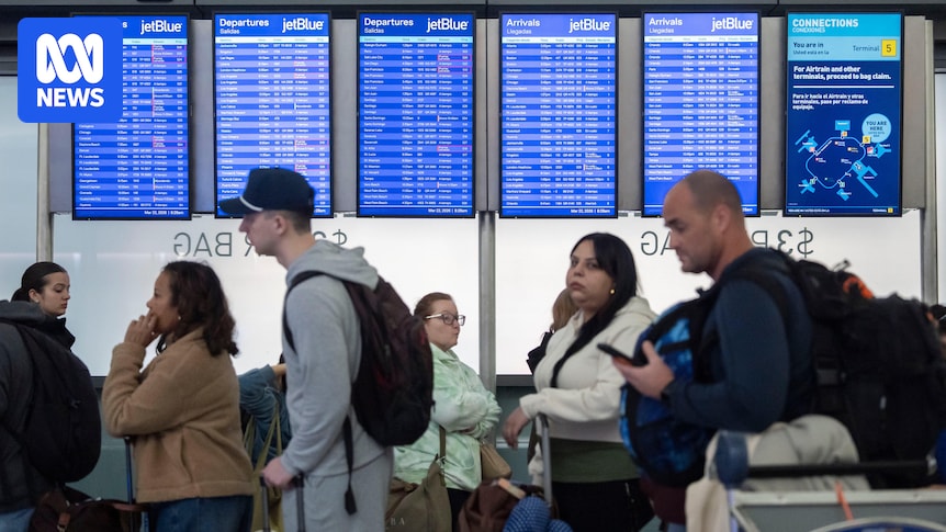 Donald Trump orders ICE agents to man US airport security checkpoints
