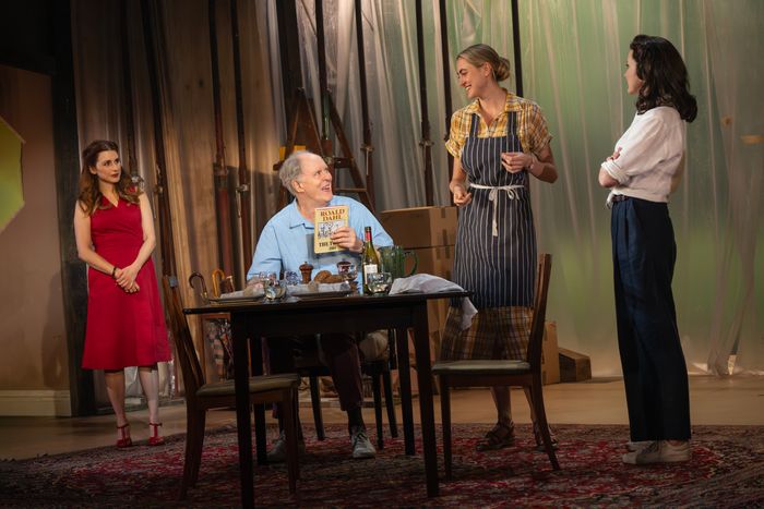 Aya Cash, John Lithgow, Stella Everett, and Rachael Stirling in 'Giant,' at the Music Box.