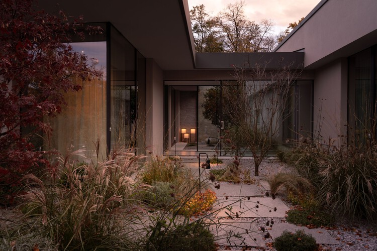 Casabella di Como / Tuckey Design Studio - Image 1 of 33