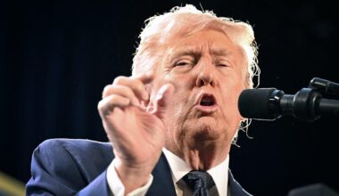 The national debt isn’t $39 trillion. One economist says it’s actually $100 trillion