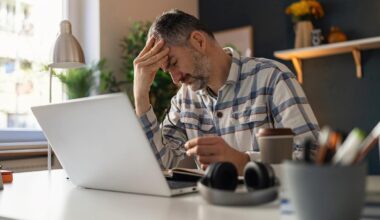 7 Ways To Avoid Running Out of Money