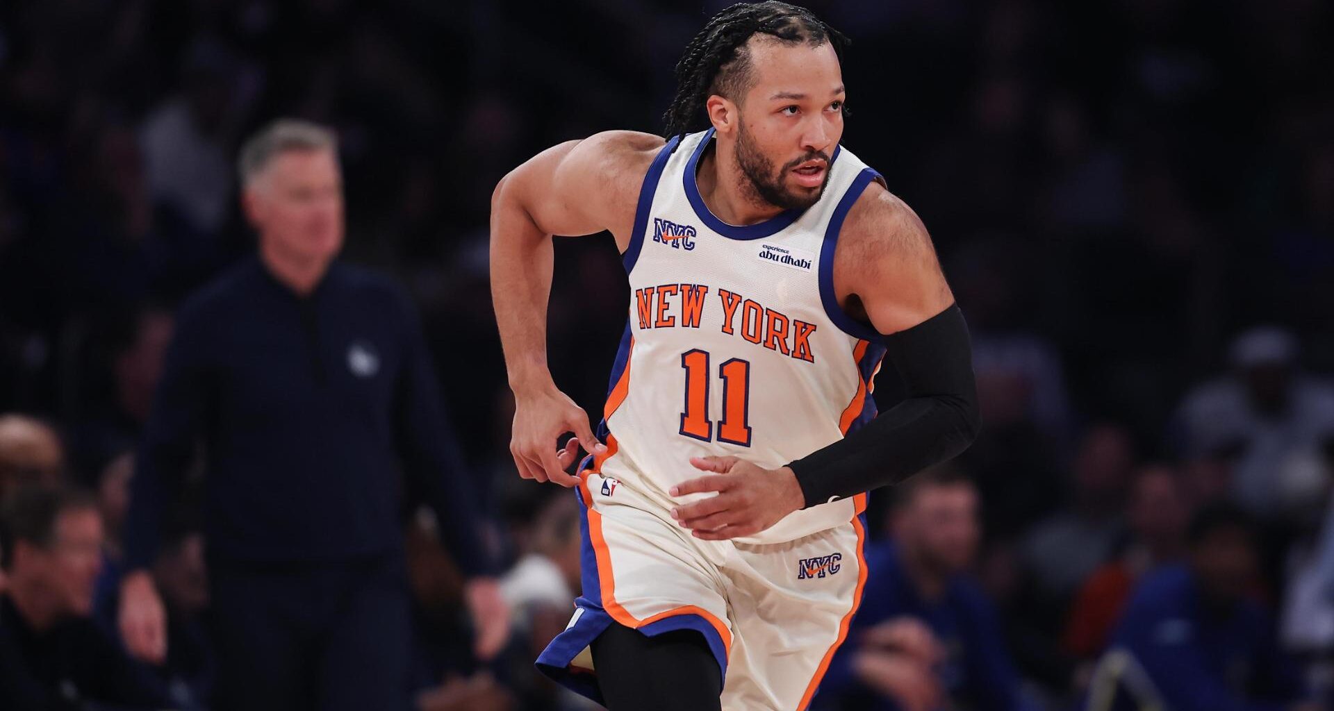 Knicks rally from a 21-point deficit and beat the short-handed Warriors 110-107