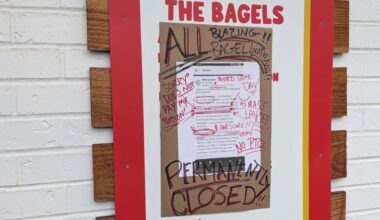 Blazing Bagels abruptly closes all locations amid bankruptcy