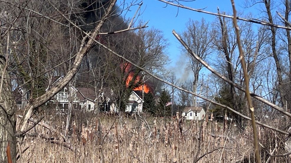 {p}A fire broke out at at home on Blackhawk Trail near Benton Harbor.{ } (WSBT photo){/p}
