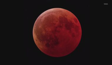 Will the lunar eclipse be visible in western Washington Tuesday morning?