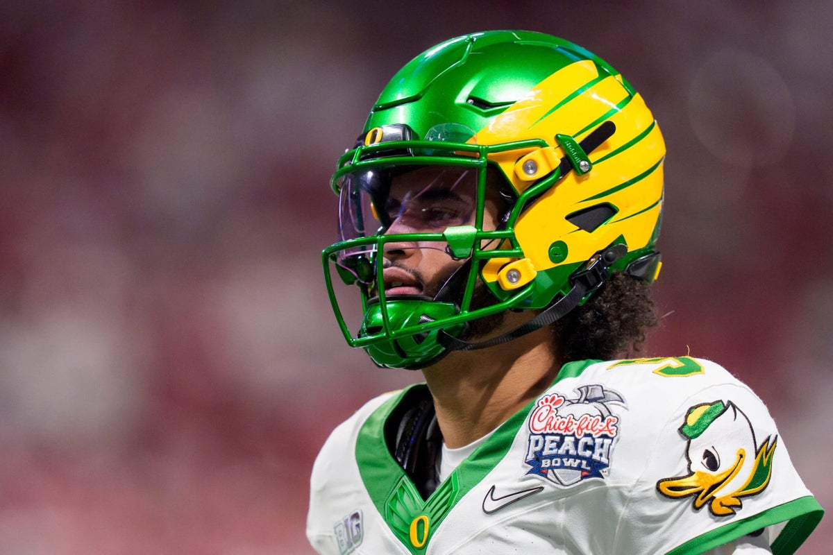 Dante Moore reveals mental health struggles, asks Oregon governor for more state resources