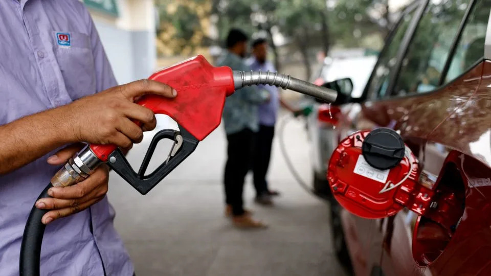 Fuel droplets fall from the nozzle after refuelling a car at a fuel station, as concerns grow over fuel supply amid U.S.-Israel conflict with Iran, in Dhaka, Bangladesh, on March 10, 2026. - Mohammad Ponir Hossain/Reuters