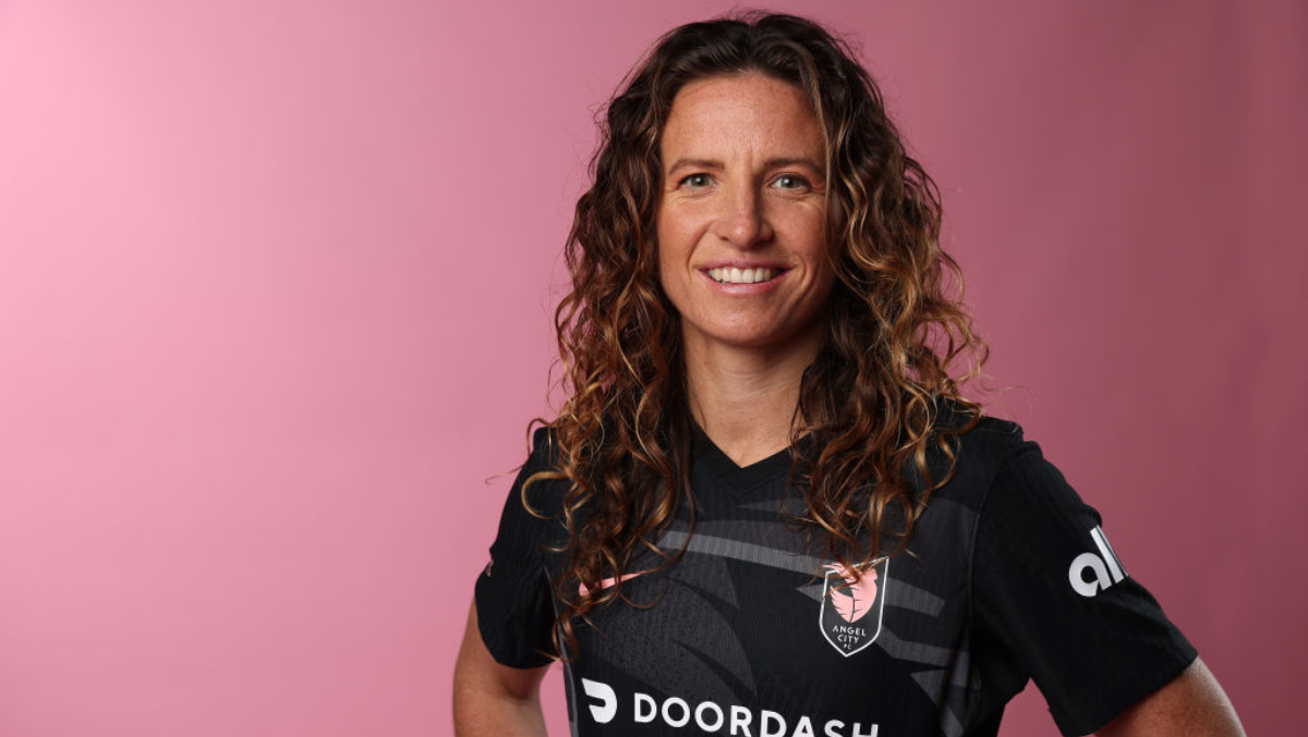 Elizabeth Eddy Retires From NWSL, Details Backlash Over Women's Sports Stance