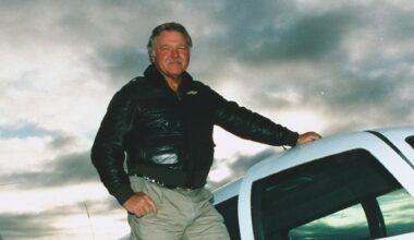 Bo Gritz, Former Green Beret Who Inspired 'Rambo,' Dead at 87