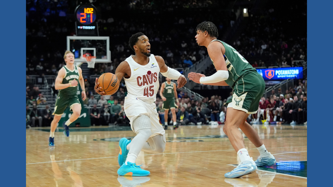 Cavaliers star Donovan Mitchell misses game against Bulls because of bruised left eye