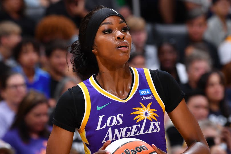 Rickea Jackson handles the ball