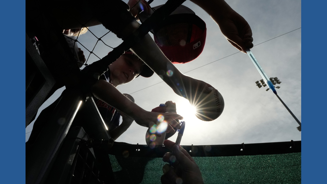 A heat wave with triple-digit temps is altering the MLB Cactus League schedule