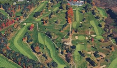 Stonehill College buys nearby golf course for its own use – NBC Boston