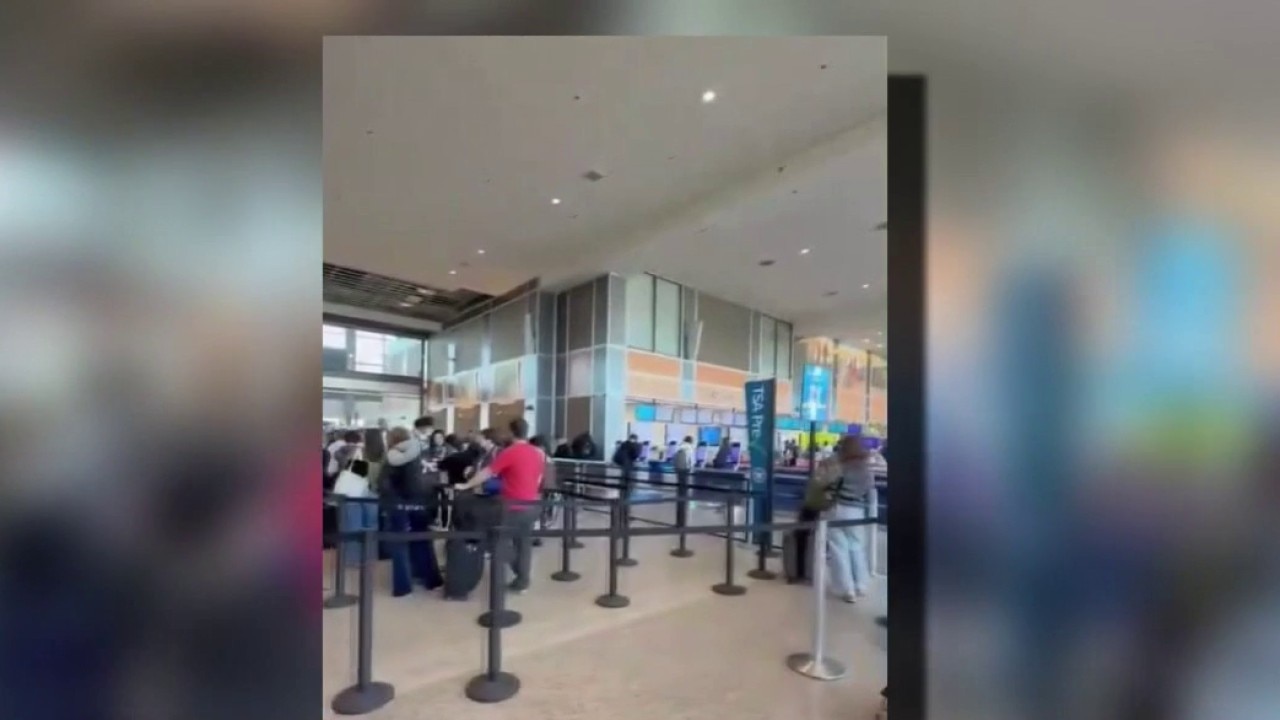 Long TSA lines at Austin airport