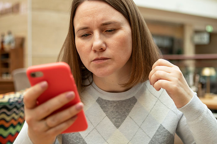 Dad Confused Why His Daughter Got Sick With Illness She Was Vaccinated For, Discovers “Mommy’s Secret”