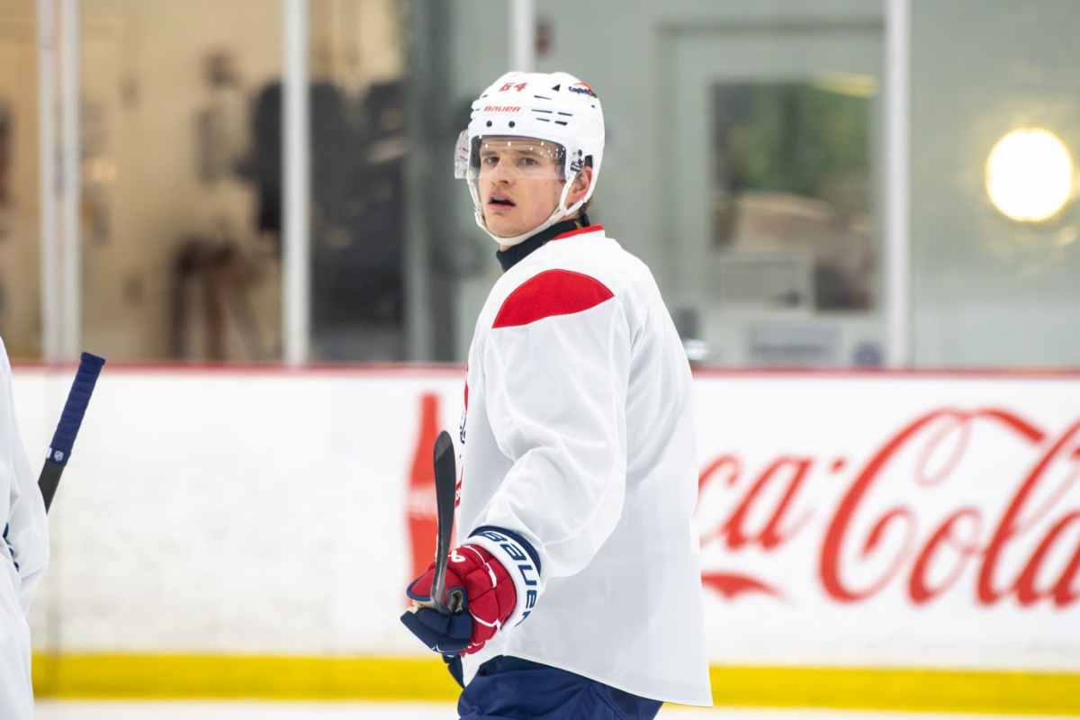 David Kampf has resolved his visa issues, will be clear to play once back from Vancouver