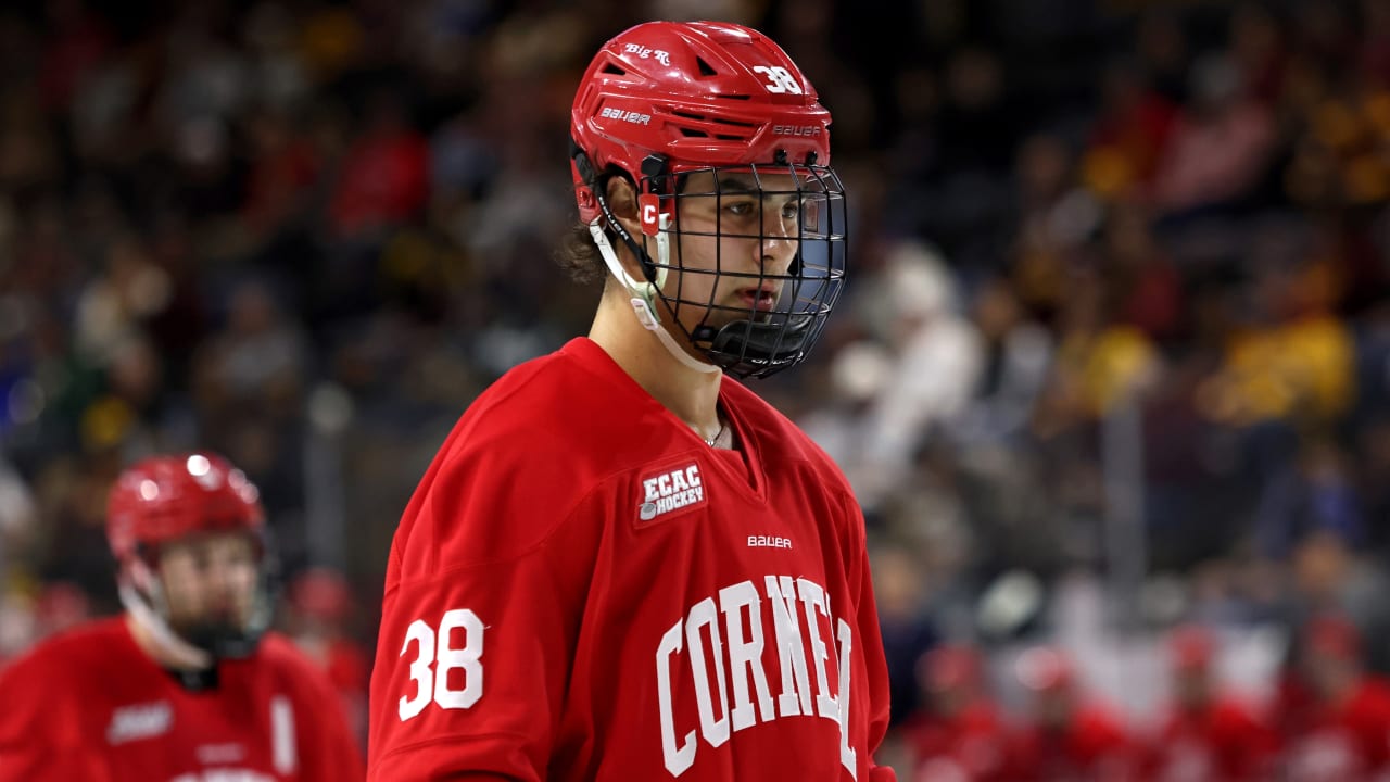 Flames Sign Jonathan Castagna | Calgary Flames