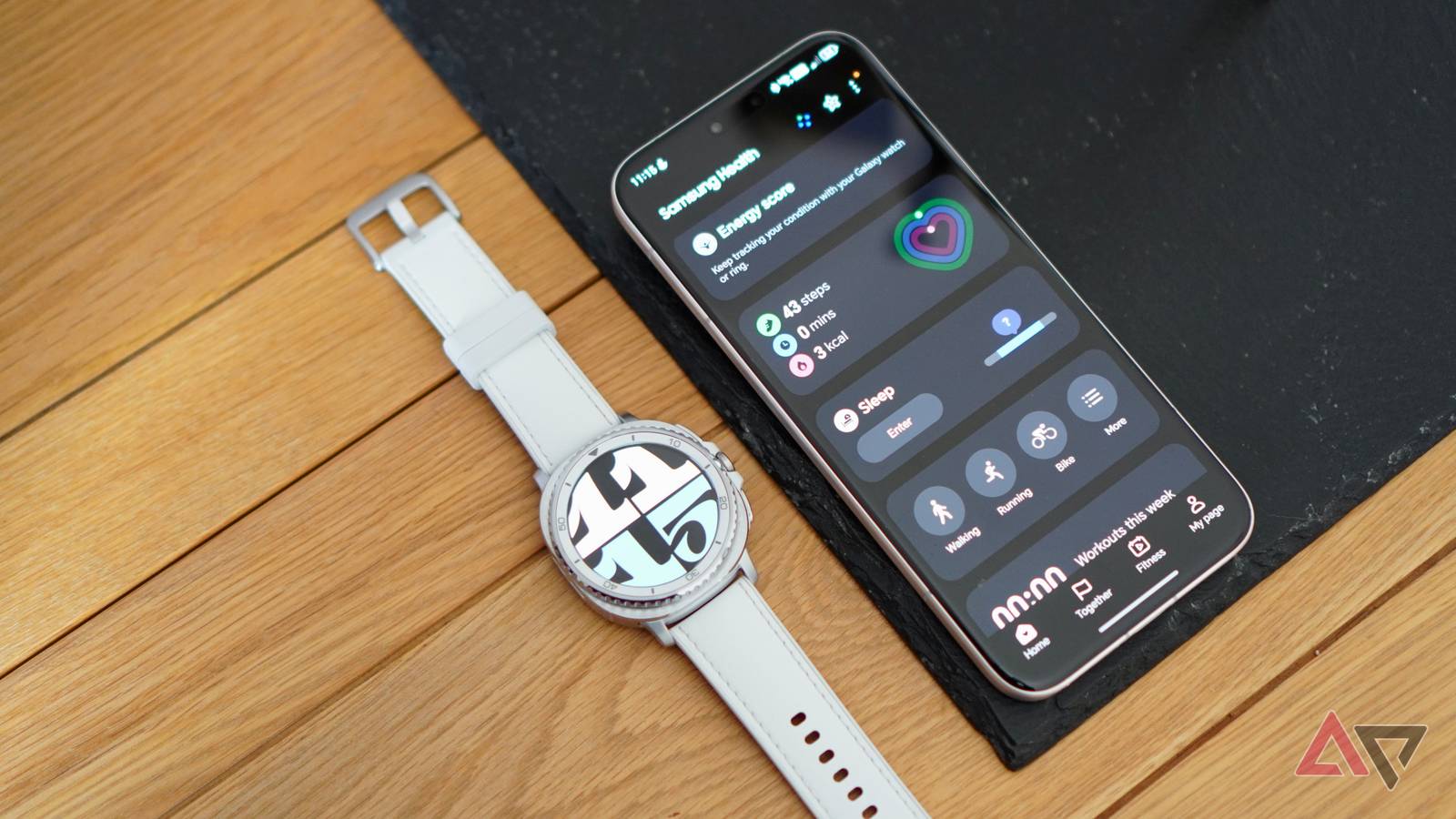 The smartwatch that's a top pick for most people just dropped to a new all-time low