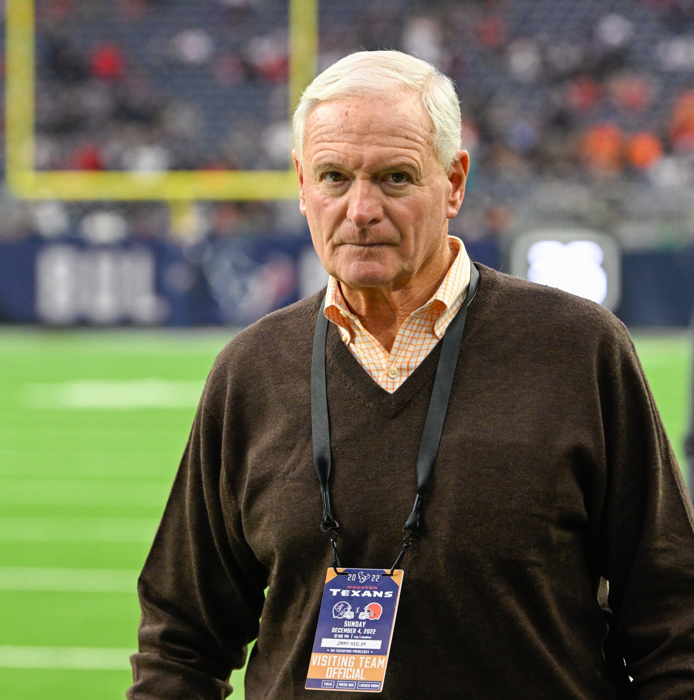 Is Browns desire for one QB that strong? Jimmy Haslam’s fingerprints seem evident