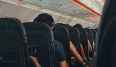 Passengers who refuse to use headphones can now be kicked off United flights