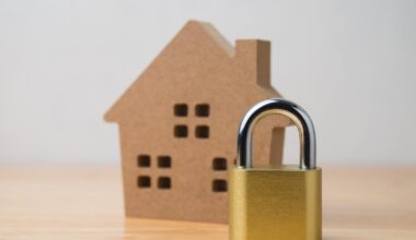 3 benefits of a mortgage interest rate lock to know now