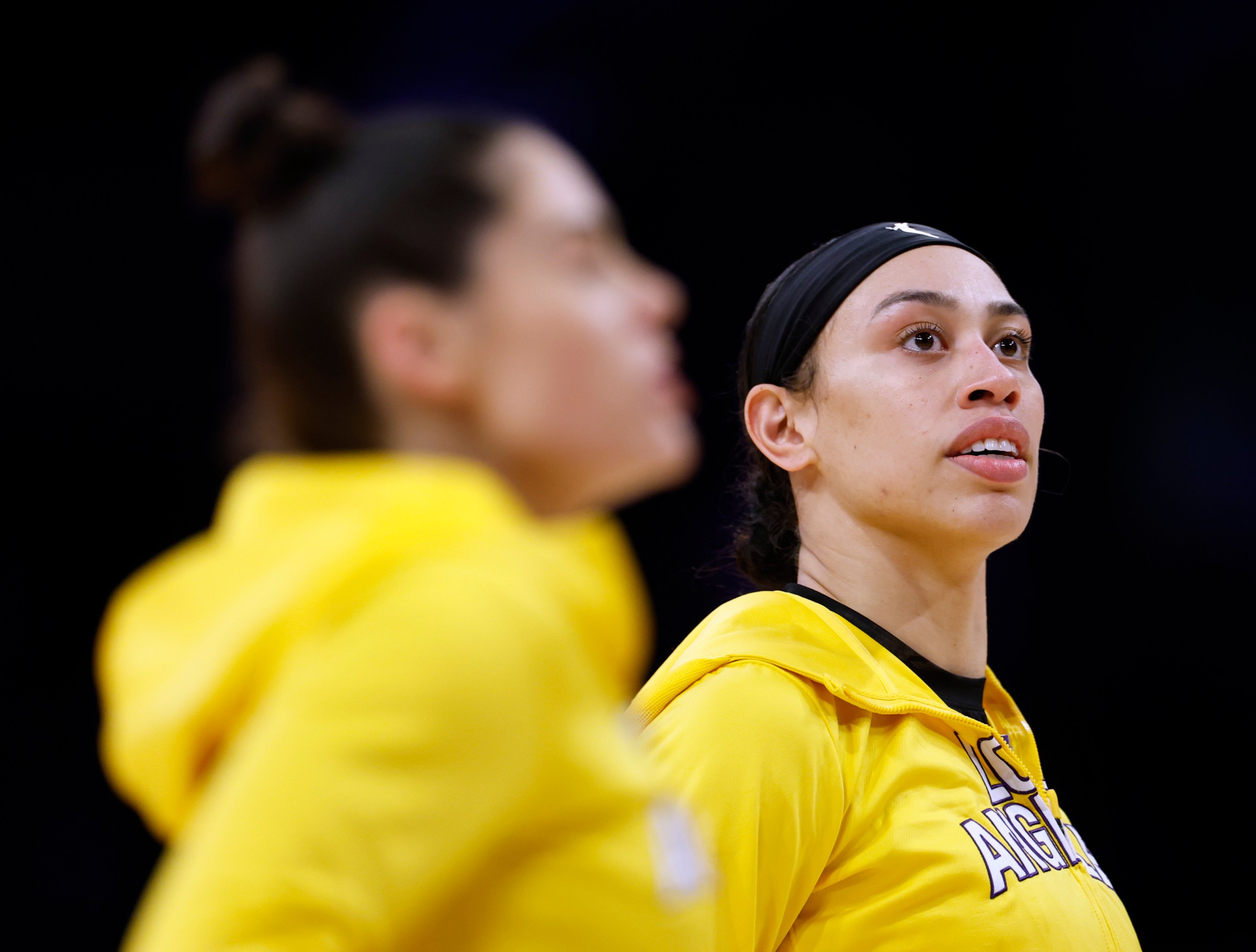 Kelsey Plum and Dearica Hamby.