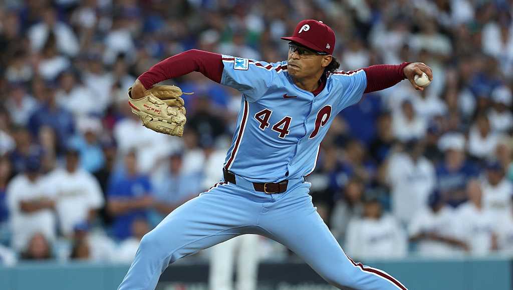 Phillies sign Jesús Luzardo to 5-year, $135 million extension