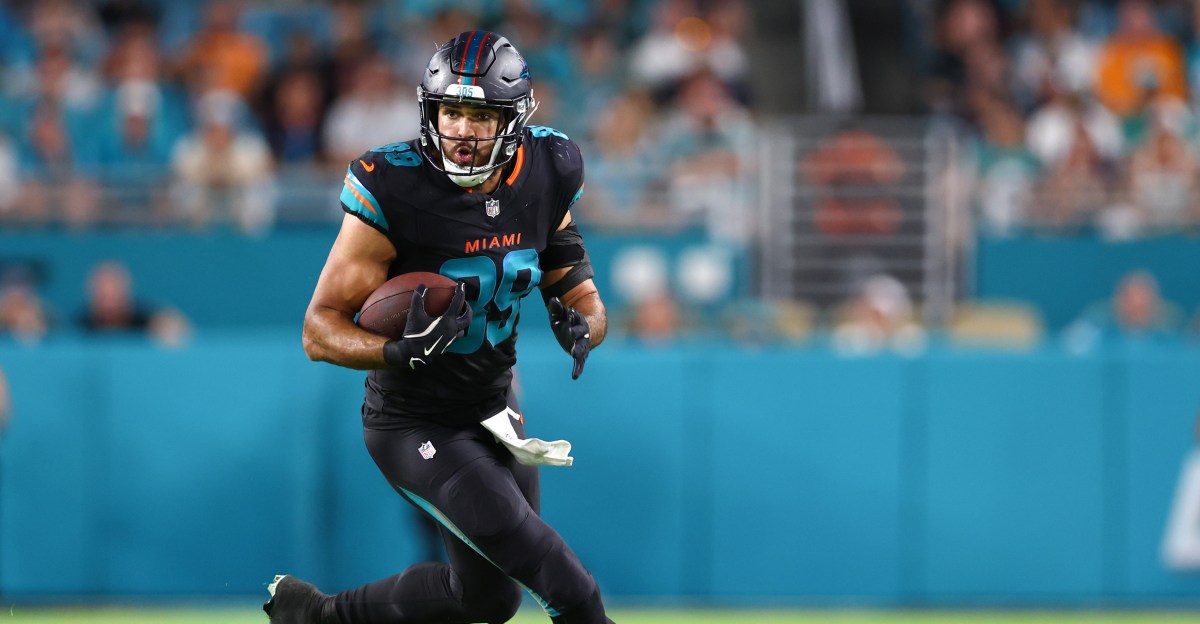 Patriots agree to terms with Julian Hill, Mike Brown in NFL free agency